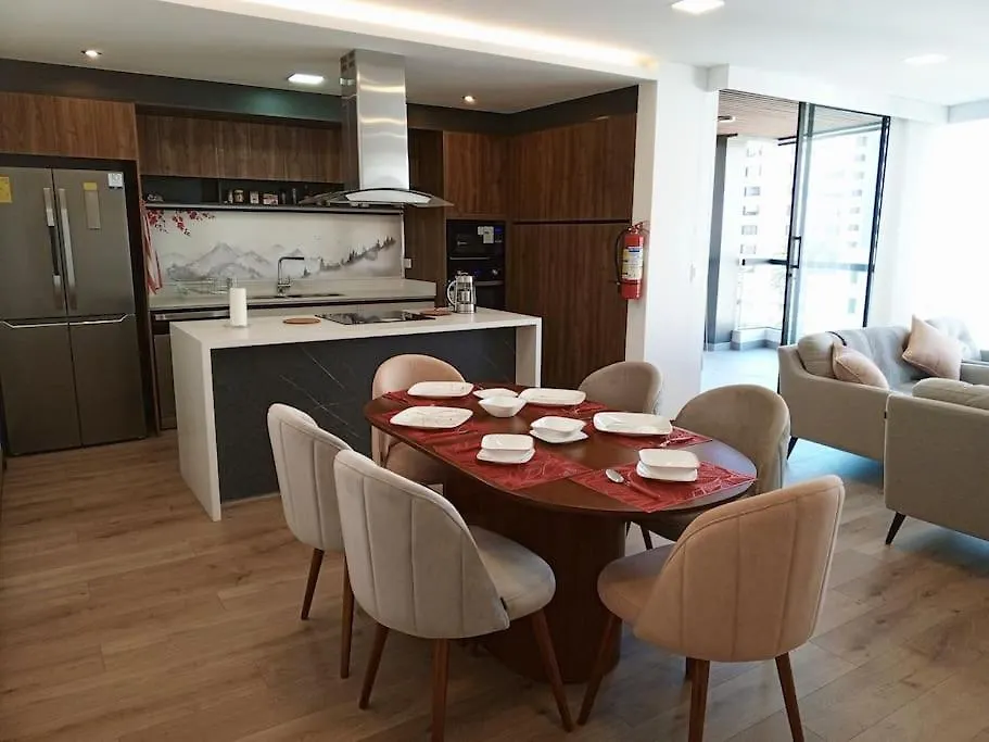 Lägenhet Appartement 130 M2 Centre Nord De Quito A 5Min Du Metro, Supermarches, Banques, Etc Ecuador