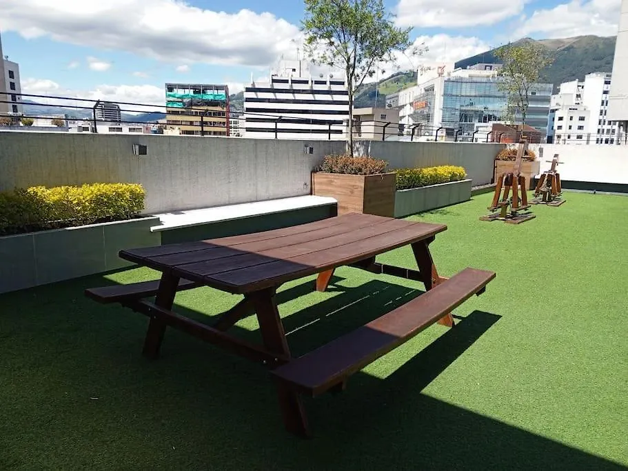 Appartement 130 M2 Centre Nord De Quito A 5Min Du Metro, Supermarches, Banques, Etc 0*,  Ecuador