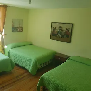 Petite Maison Pensión