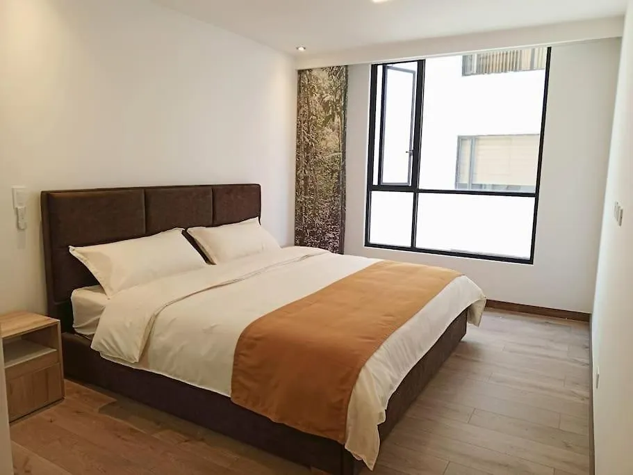 Appartement 130 M2 Centre Nord De Quito A 5Min Du Metro, Supermarches, Banques, Etc Apartment
